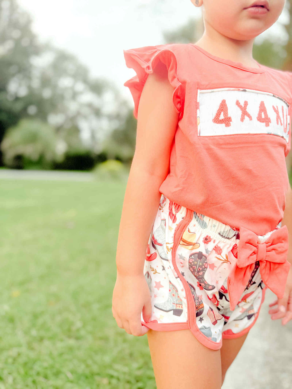 Hand Smocked 4X4XU Short Set